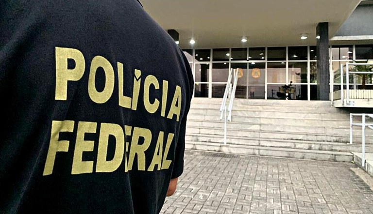 PF cumpre mandado de busca e apreensão para apurar suposto crime de peculato em Rondônia