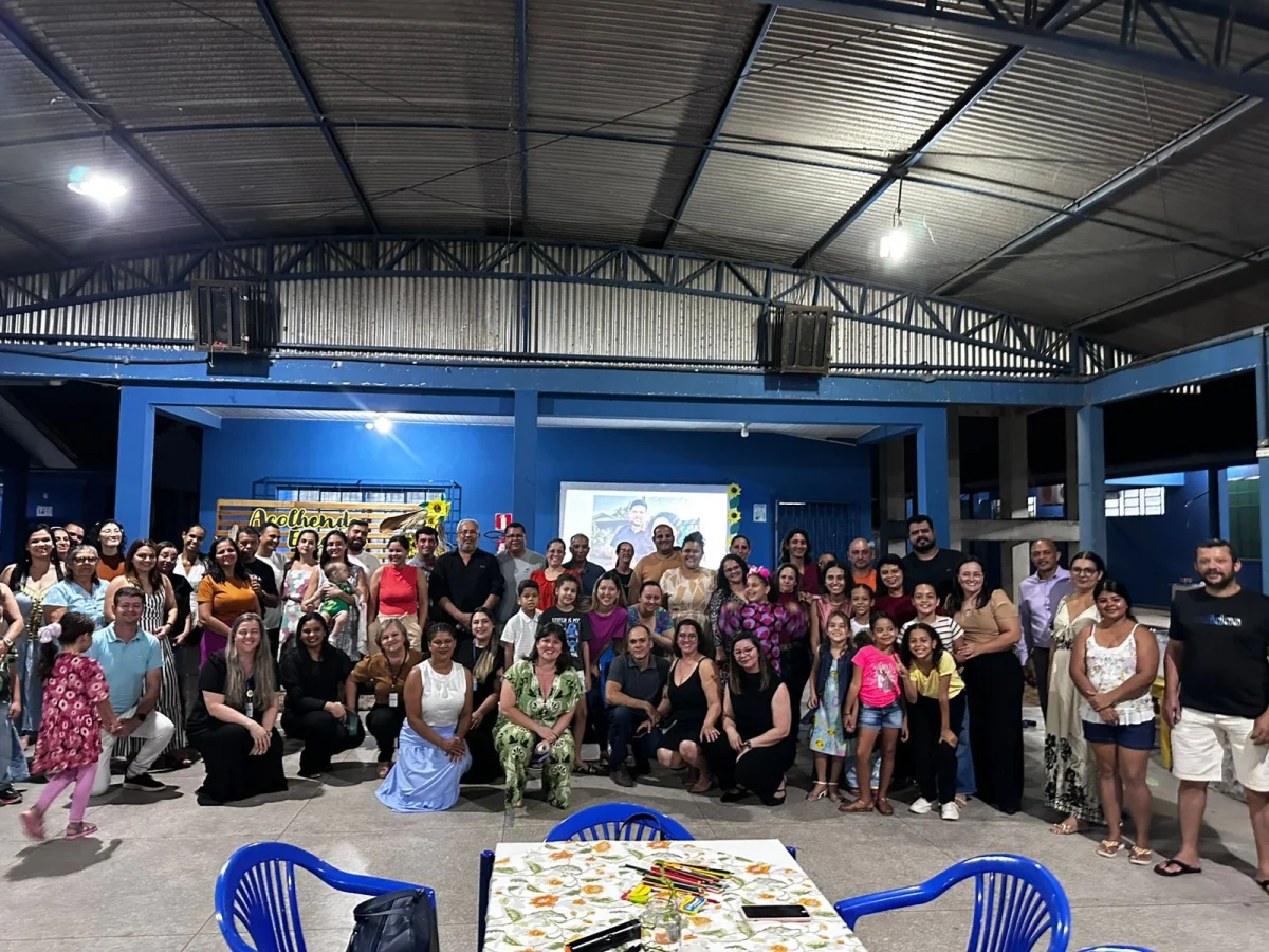 Prefeitura de Ji-Paraná promove roda de conversa com pais atípicos na EMEF Prof. Almir Zandonadi