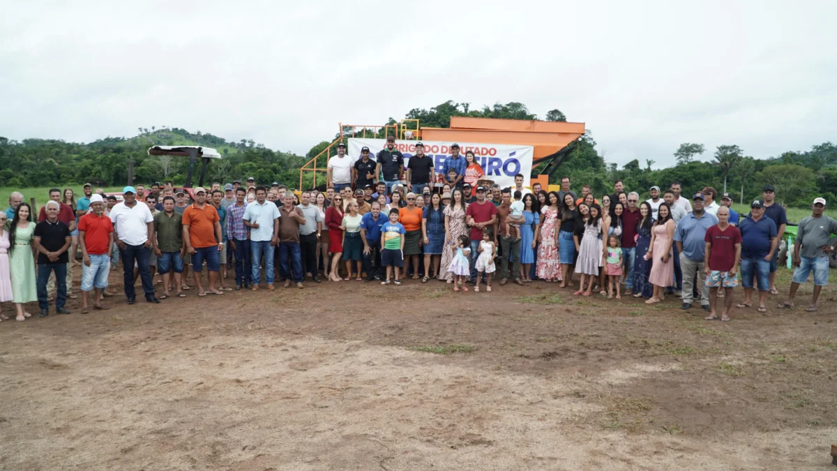 Andreazza: Associação recebe recolhedora de café com apoio de Cirone