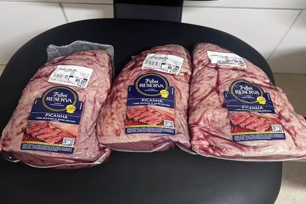 VÍDEO: Homem é preso em flagrante por furtar picanha em supermercado