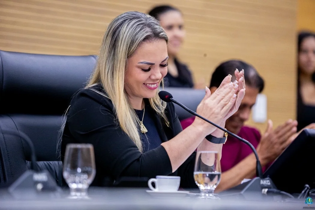 Assembleia aprova projeto defendido por Cláudia de Jesus para reconhecer tempo de serviço durante a pandemia