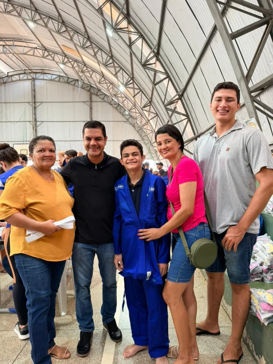 Deputado Cássio Gois investe no esporte e fortalece projeto Pensando no Amanhã que atende mais de 1.500 crianças em Cacoal